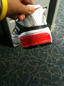 I added some color to the lift to help match it up to the right shoe.